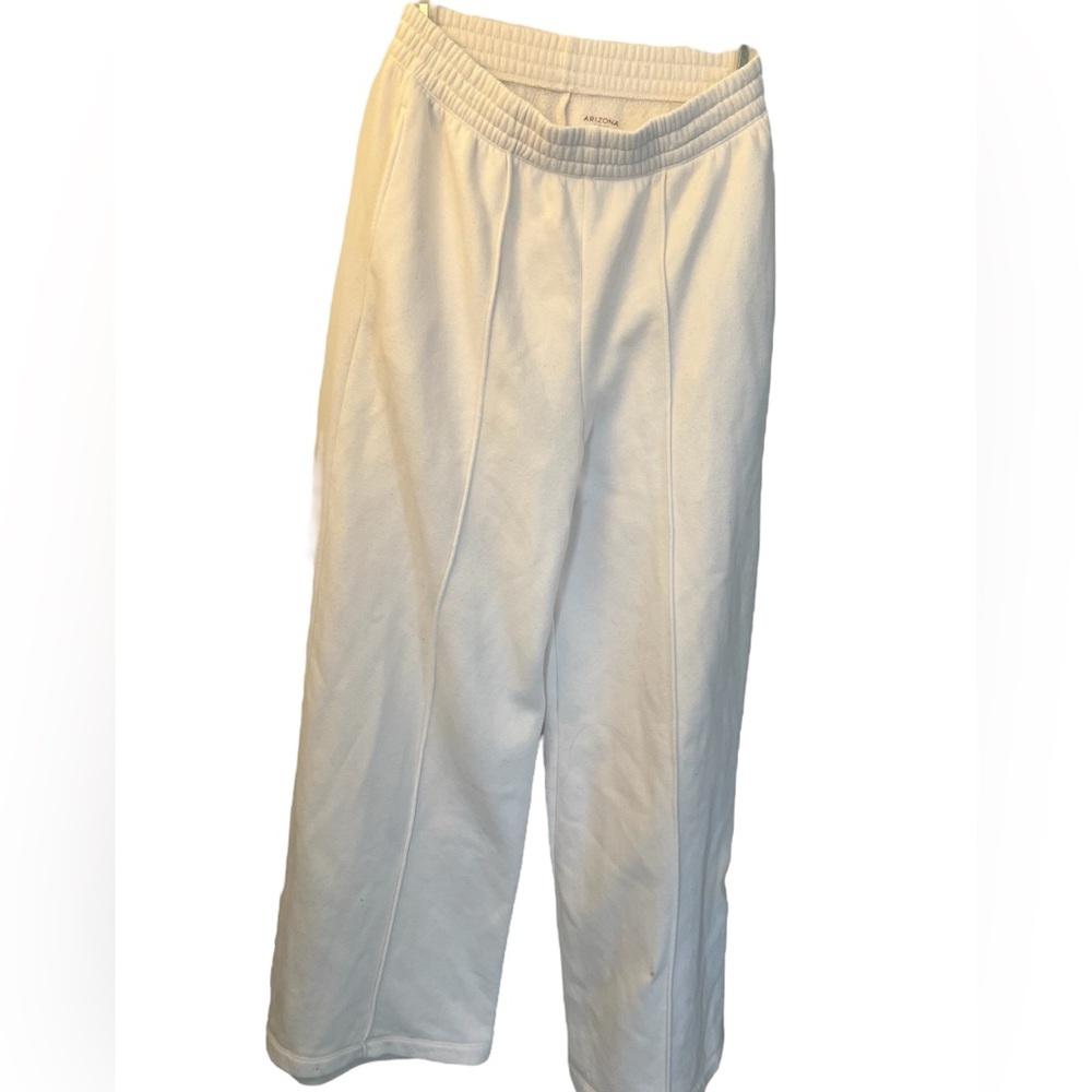 Aritzia Cream Relaxed Trousers